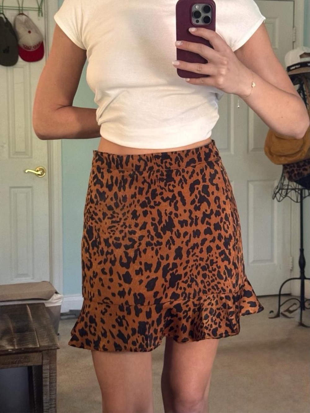 Forever 21 cheetah print mini skirt - Size M